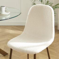 Lot de 4 chaises BIRGIT tissu bouclette écru pieds bois foncé