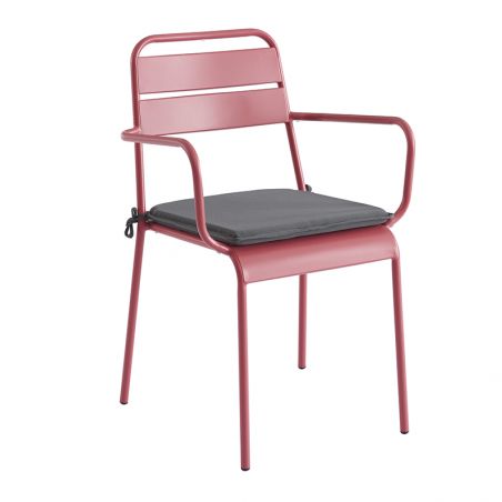 Ensemble PANTONE table 140 cm et 6 chaises de jardin rouge indien